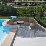 Marea Apartment *