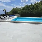 Apartment Marea *